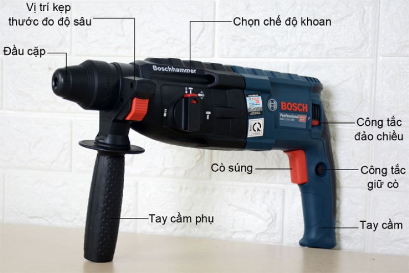 Máy khoan Bosch GBH 2-24 DRE có trọng lượng 2.8kg 