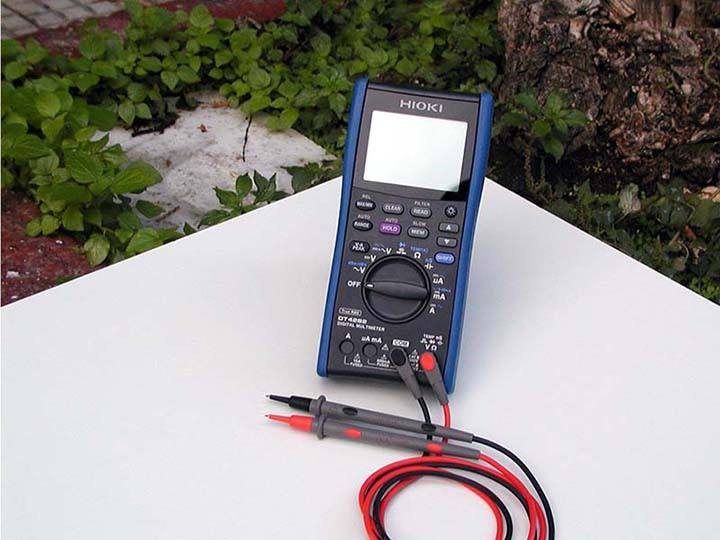Đồng hồ đo điện Hioki DT4282 được nhiều kỹ sư điện lựa chọn.