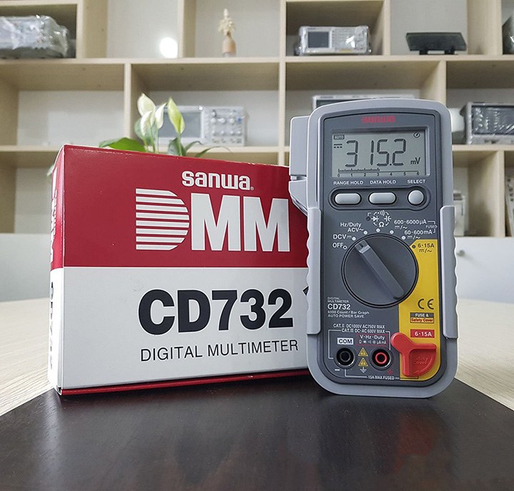 Đồng hồ vạn năng Sanwa CD732 đo điện áp lên đến 1000V