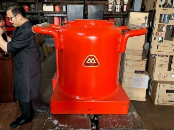 Kích thủy lực Masada MH-100Y 100 tấn hoạt động mạnh mẽ, phù hợp các công trình ngoài trời