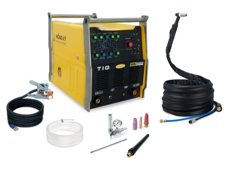 Hồng Ký HK TIG 400X được trang bị đầy đủ các phụ kiện 