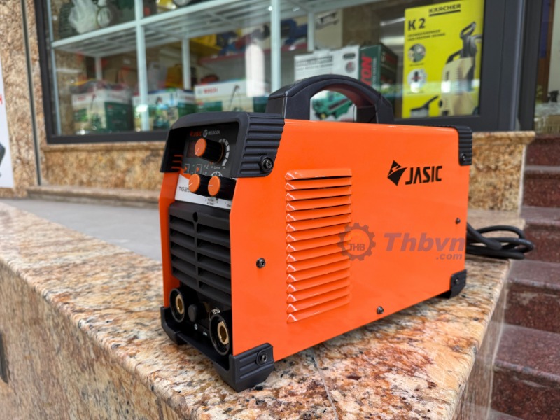 Máy hàn Jasic Tig 250A W227 giúp tiết kiệm điện năng tối ưu 