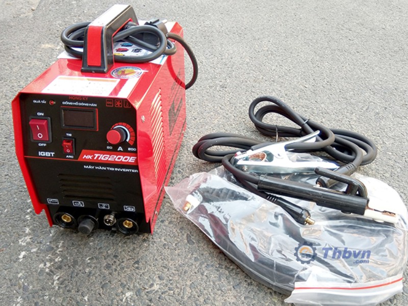 Hồng Ký HK TIG 200E thiết kế gọn nhẹ, thuận tiện di chuyển 