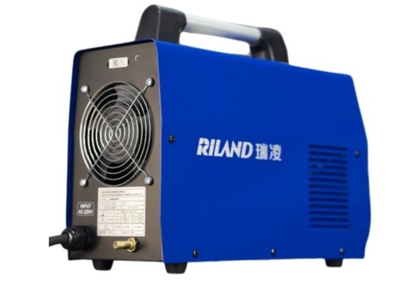 Mặt sau của máy hàn Tig Riland WS 200S
