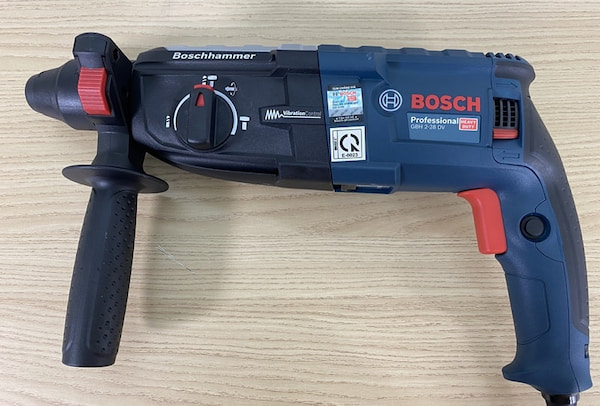 Máy khoan bê tông 3 chức năng Bosch GBH 2-28 DV