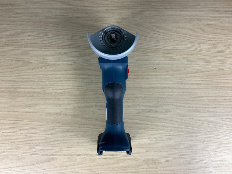 Thiết kế nhỏ gọn, dễ cầm nắm và thao tác một tay