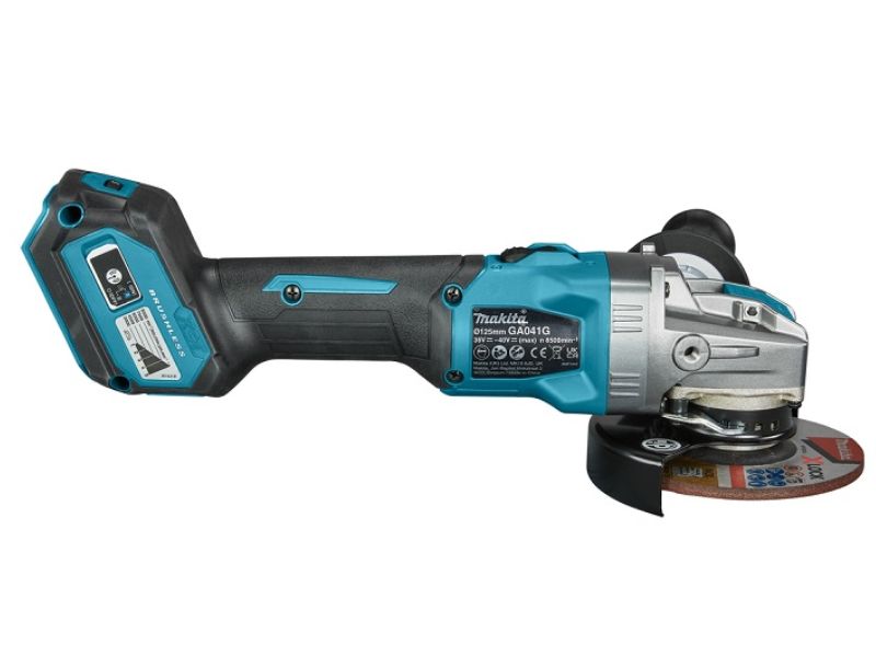 Makita GA041GZ có thiết kế bền bỉ, chịu va đập tốt