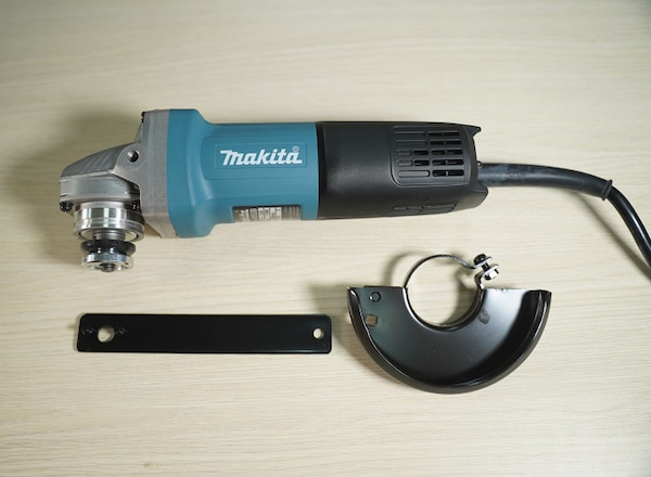 Máy mài góc Makita 9553B