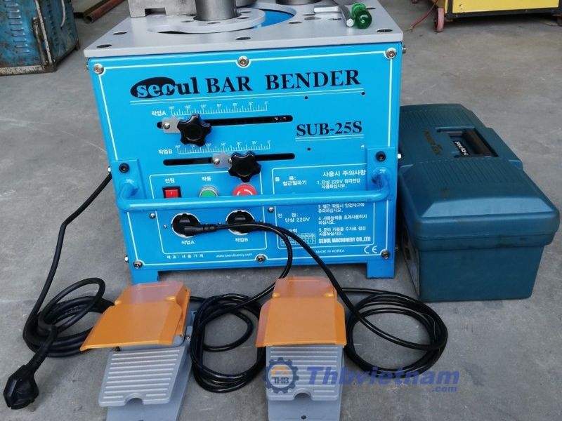 Thiết kế Seoul SUB-25S dạng hình hộp gọn nhẹ với trọng lượng 90kg