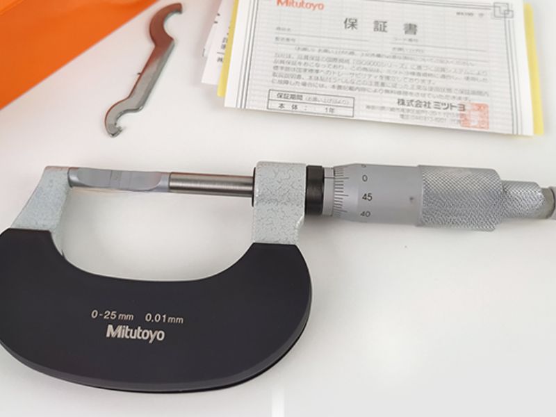 Panme đo ngoài Mitutoyo 122-111-10