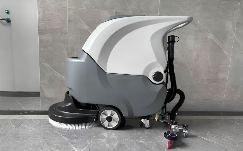 Máy chà sàn liên hợp mini kết hợp khả năng chà sàn và thu gom nước bẩn