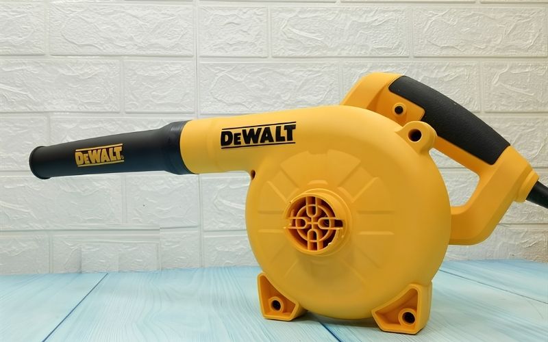 Máy thổi bụi cầm tay công suất lớn Dewalt DWB6800-B1