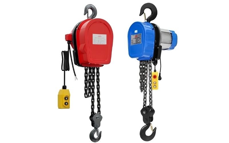 Pa lăng xích điện có cách vận hành khác với hai loại thủ công do người dùng điều khiển động cơ