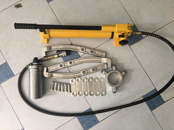 Cảo thủy lực 20 tấn 350mm TLP HHL-20F