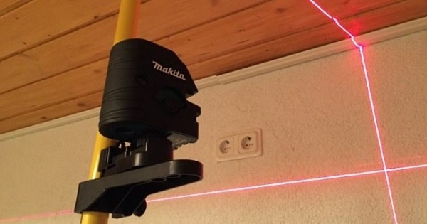 Cách sử dụng máy cân bằng tia laser chi tiết