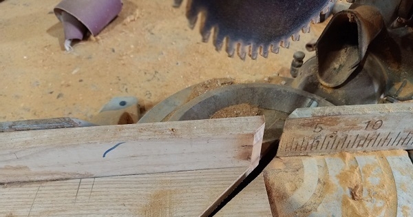 Có nên dùng máy cắt nhôm để cắt gỗ không?