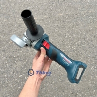 Bosch GWS 180-LI sử dụng pin 18V