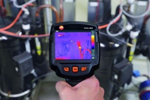 Máy ảnh nhiệt Testo 865 có xứng đáng với giá tiền hay không?
