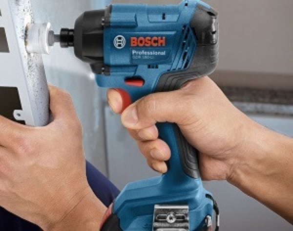 Máy bắn vít 12V mạnh mẽ, nhỏ gọn, giá tốt nhất hiện nay