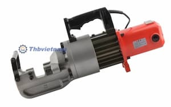 Máy cắt sắt thủy lực RC-32 có đáng mua cho công trình không?