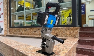 Giải đáp: Có nên mua máy đột lỗ thủy lực dùng pin MHP-20L không?
