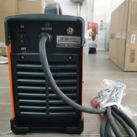 Mặt sau của máy hàn Jasic Tig 200S W221