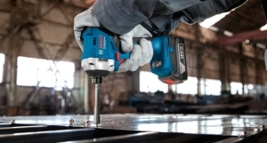 Review Bosch GDR 18V-215: thiết kế, hiệu suất và tính năng an toàn