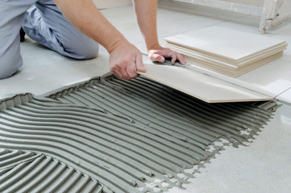 Cách lát gạch nền nhà đẹp đúng kỹ thuật, bền chắc theo thời gian