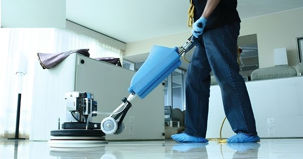 Hướng dẫn sử dụng máy chà sàn hiệu quả và đúng kỹ thuật 